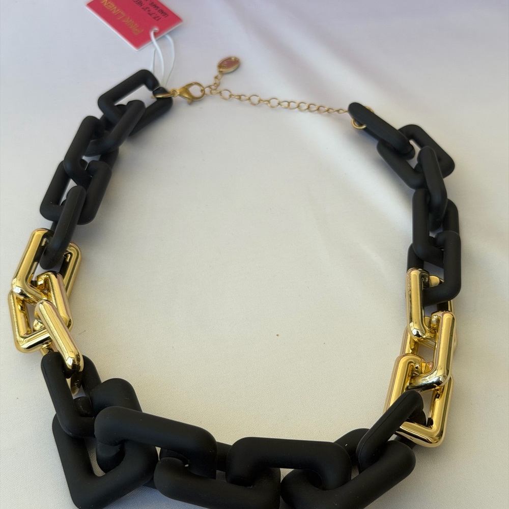 Pink Linen Chunky Matte Black & Gold Chain Statement Necklace
